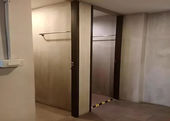 Go Silom Bang Rak - Bts Surasak